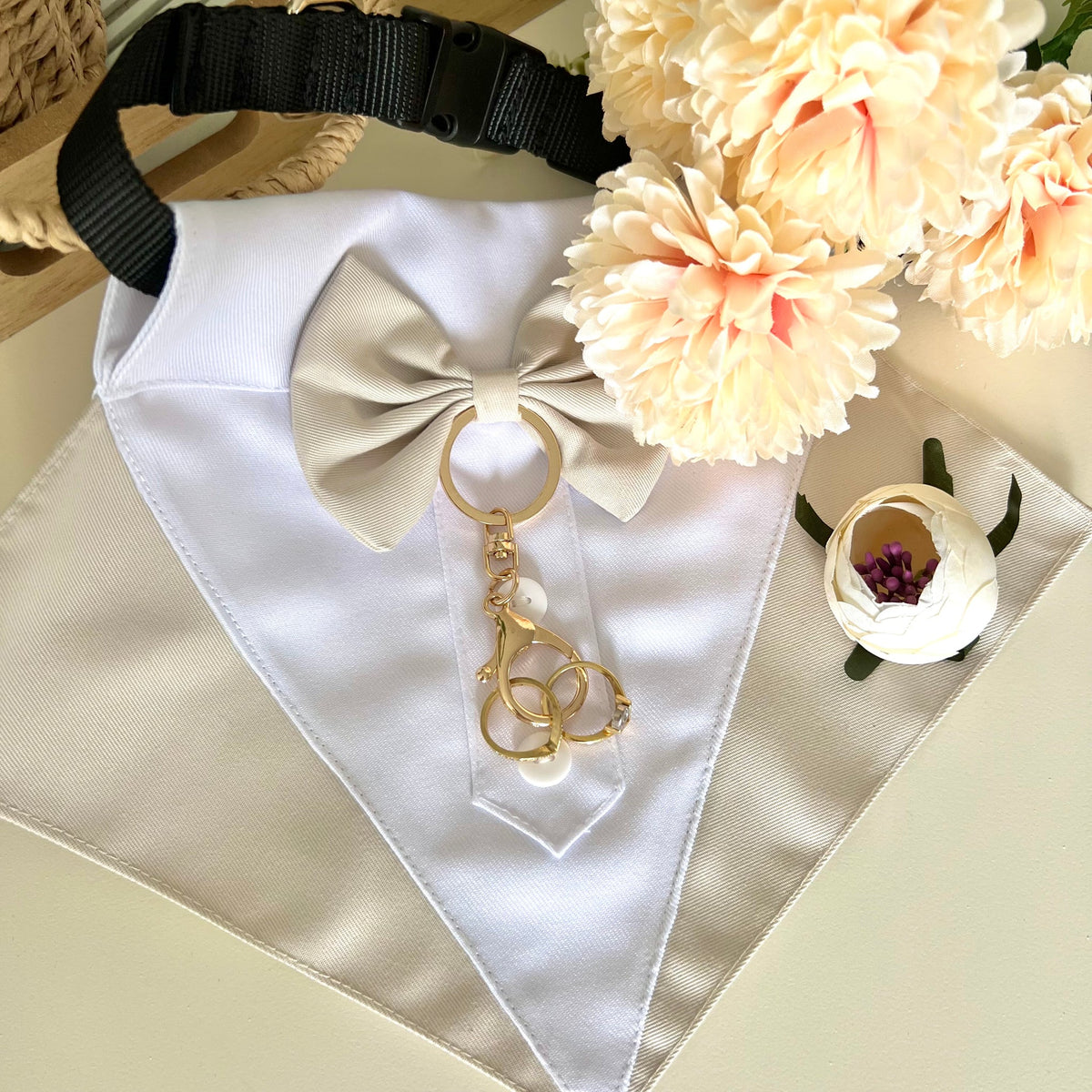 Lobster Clasp to hold the rings